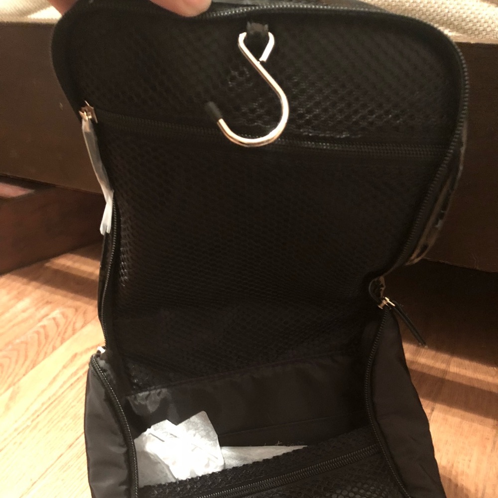 Victoria secret traveling cosmetic bag